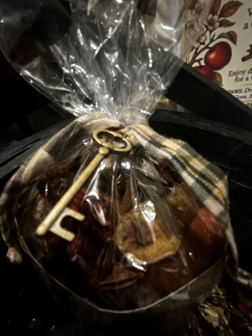 Handmade Apple Pie Potpourri